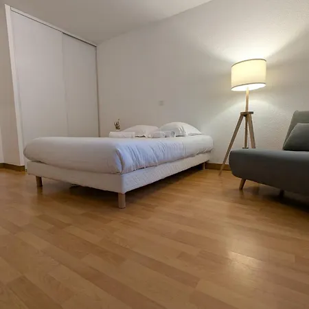 Appartement Le Cosy Du Birdie - 4 Personnes Avec Piscine Au Golf De Giez
